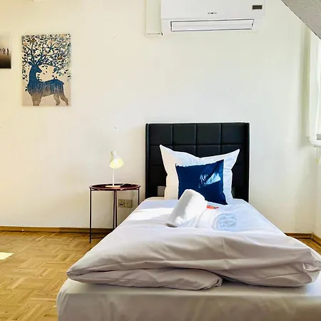 Apartament Rothenfelder Duo- 16 Personen- 2 Wohneinheiten- Parkplatz- Waschmaschine Wolfsburg