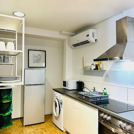 Apartmán Rothenfelder Duo- 16 Personen- 2 Wohneinheiten- Parkplatz- Waschmaschine Wolfsburg